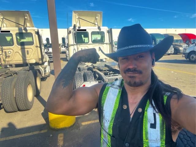 Happy Birthday to one of the coolest patriots out there! Hope you have a good day my friend!!