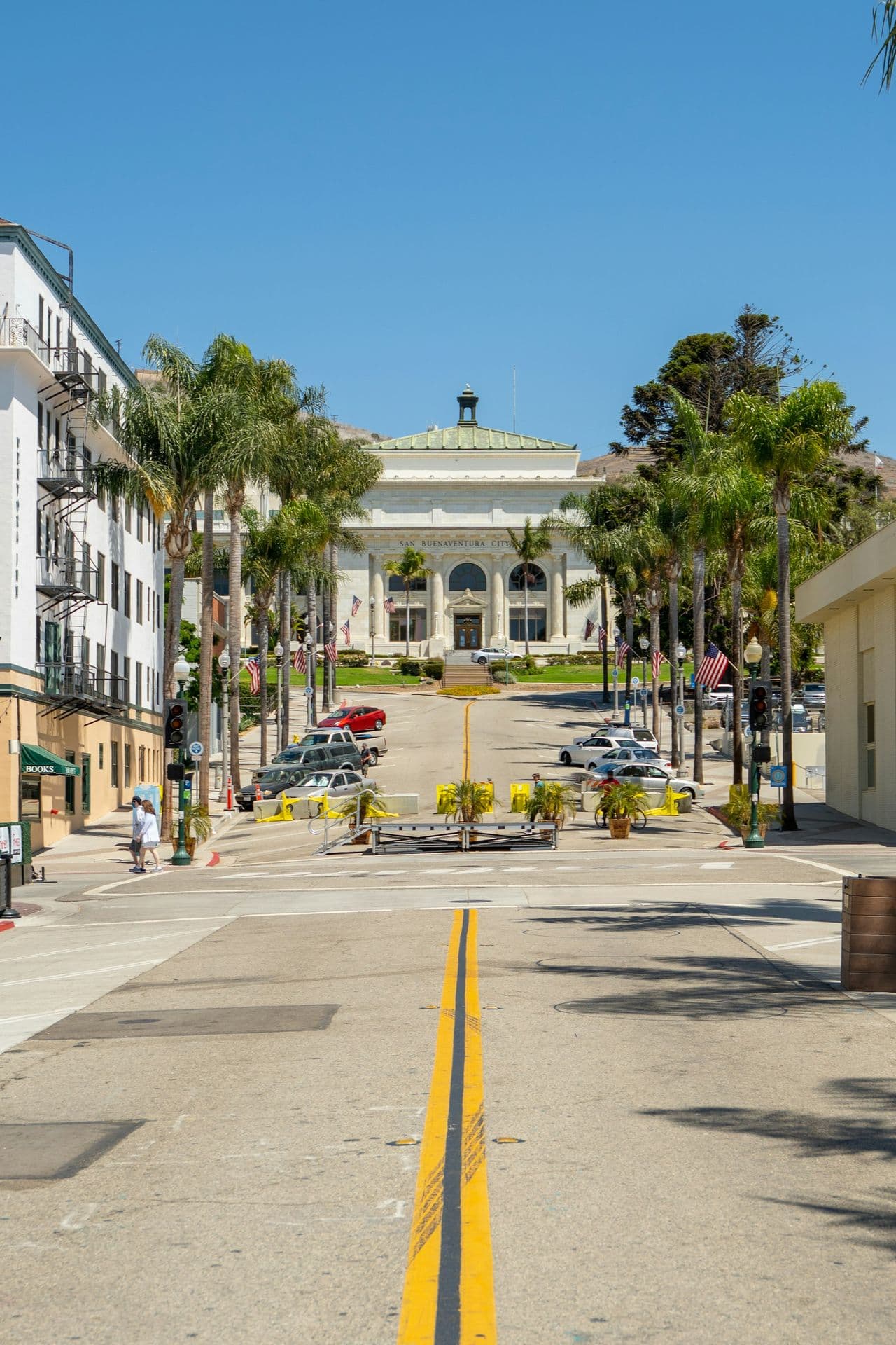 Most Californians Expect Little Change to Their Finances Despite Economic Uncertainty
